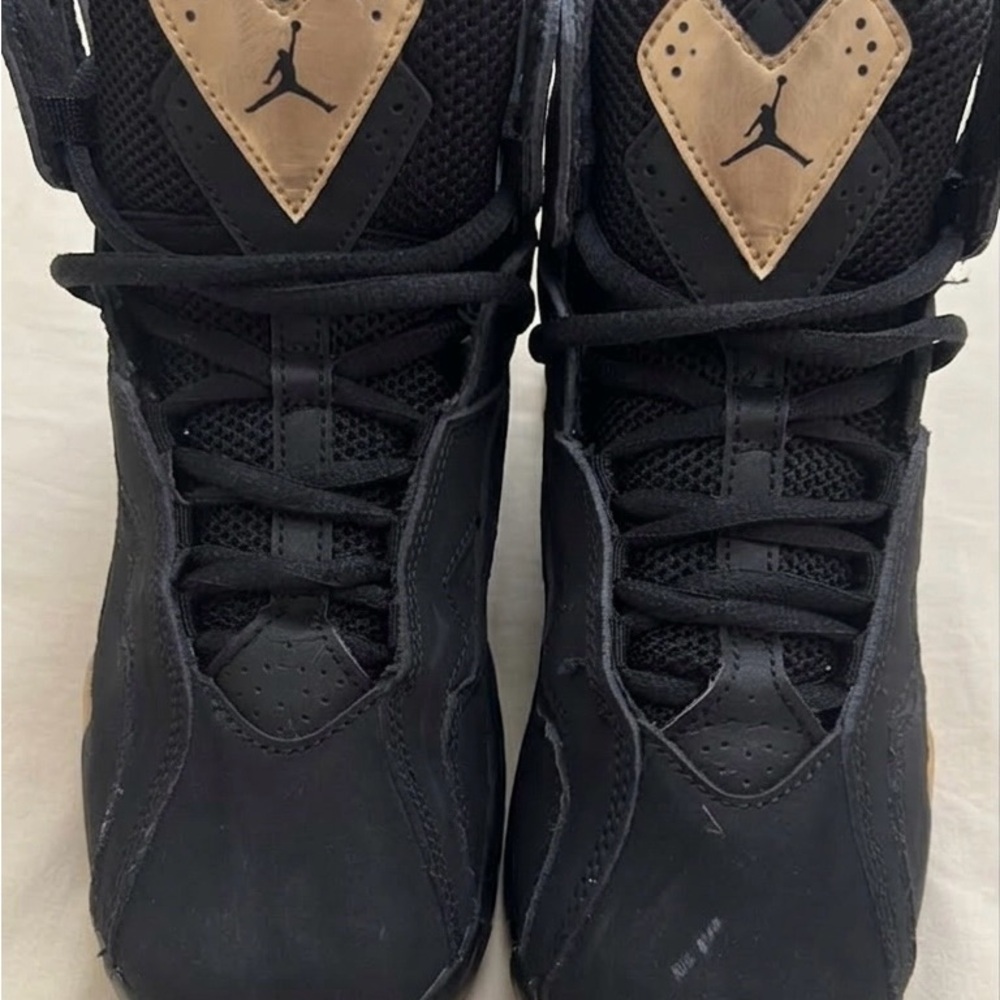 Nike Kids Shoes Black and Gold